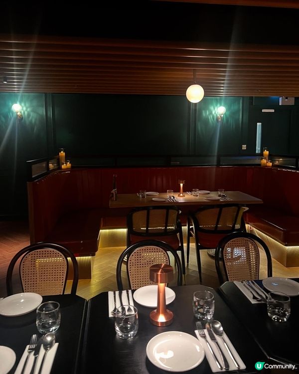 中環西式慶生餐廳推介🎉  
中環石板街復古餐廳，打卡一流📸，