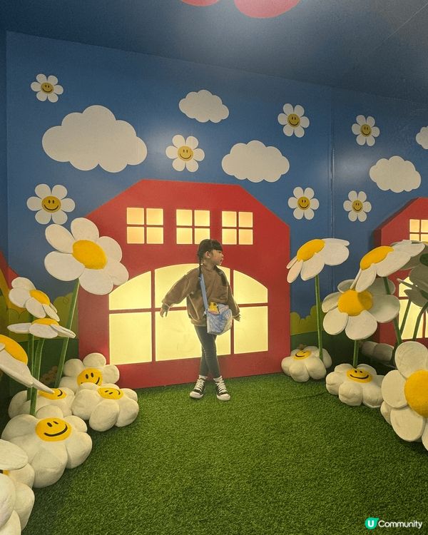 又一城wiggle wiggle微笑花花＋3米高熊仔，貓貓也...