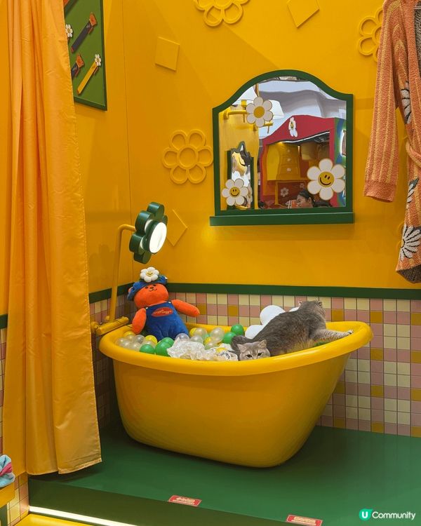 又一城wiggle wiggle微笑花花＋3米高熊仔，貓貓也...