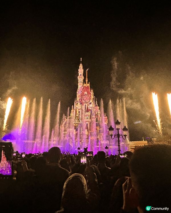 堅尼地城海旁等日落嘅時候影相會好靚