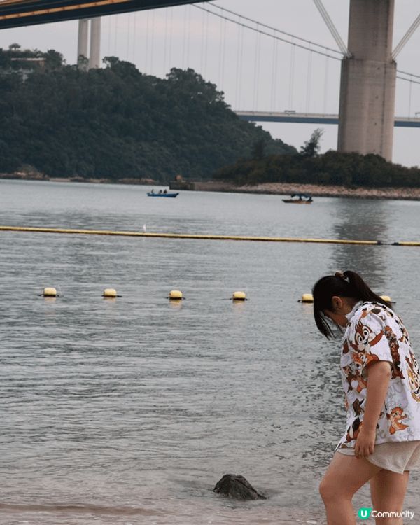 堅尼地城海旁等日落嘅時候影相會好靚