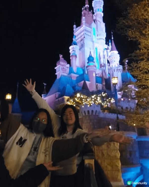 堅尼地城海旁等日落嘅時候影相會好靚