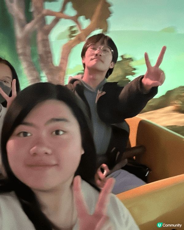 堅尼地城海旁等日落嘅時候影相會好靚