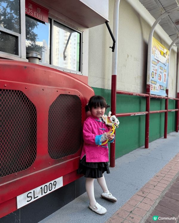 新年當然要著華服到處打打卡，恭祝大家身體健康，萬事如意🍊