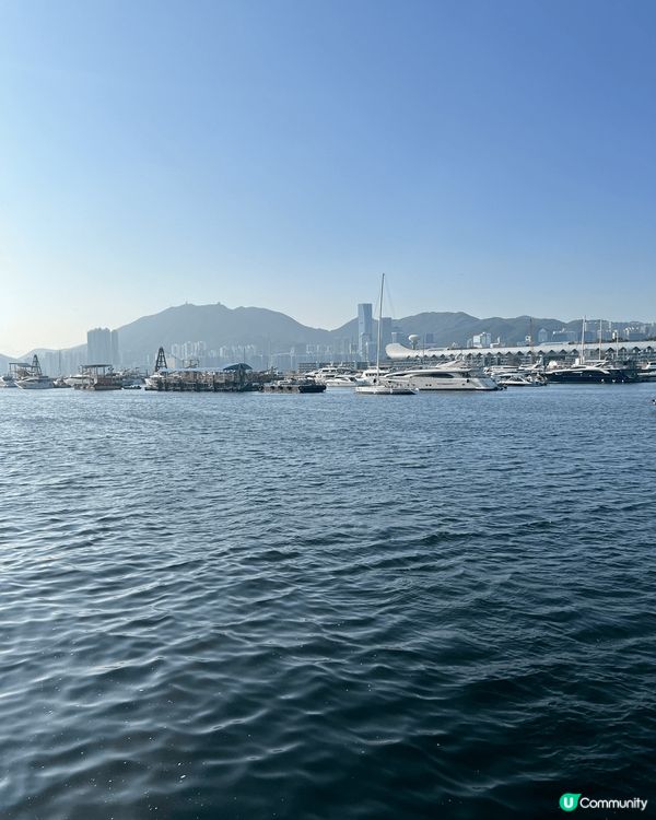 觀塘海濱，吹吹海風，曬曬太陽～ 寫意打卡點，有機會要去埋新嘅...