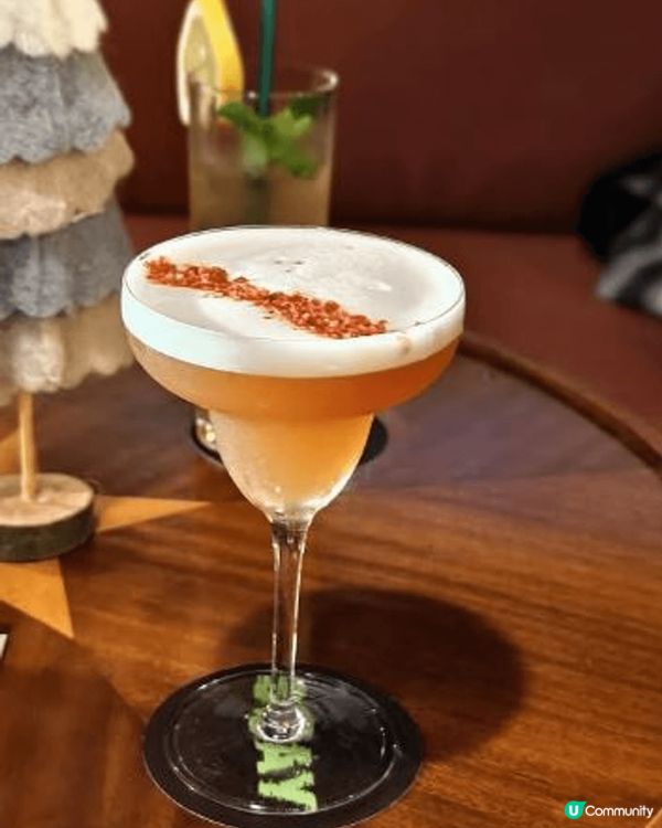 天星小輪酒吧海上chill旅程, 船隻停泊喺尖沙咀天星碼頭,...