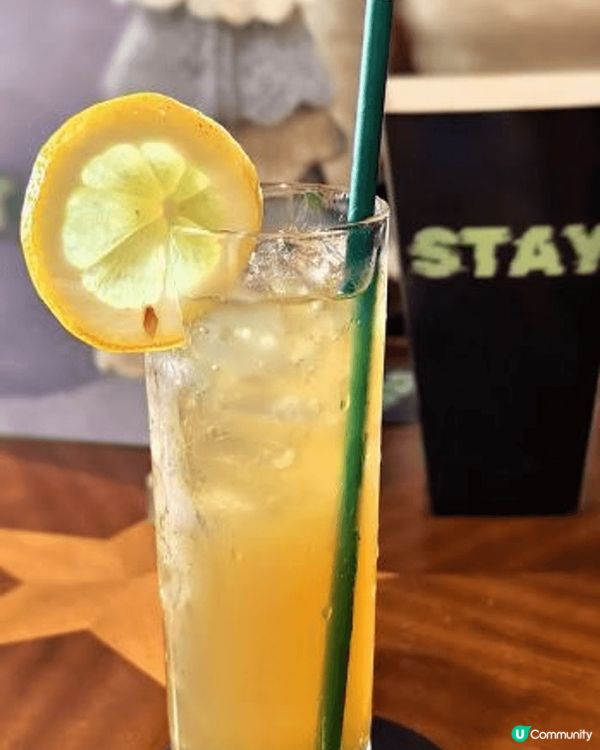 天星小輪酒吧海上chill旅程, 船隻停泊喺尖沙咀天星碼頭,...