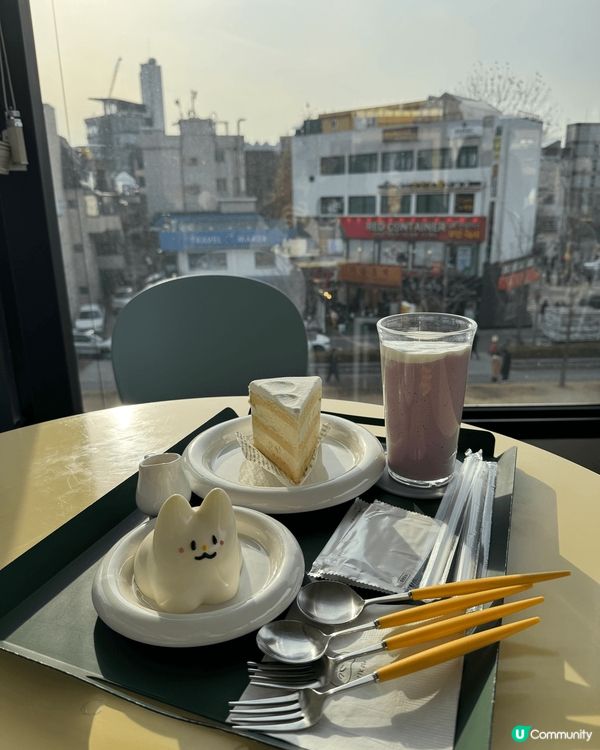 首爾龍山區隱世日落cafe，弘大附近可愛貓咪小布甸，首爾必食...