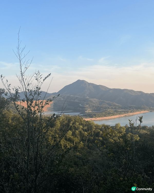 香港自然景色，靚到似世外桃源，可以係繁囂中搵個空間唞下氣休息...