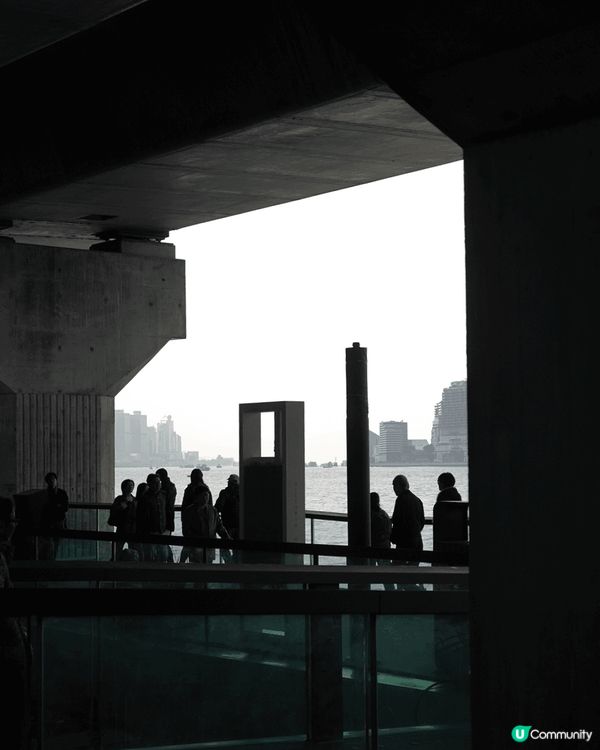 近期熱門新打卡位當然唔少得北角炮台山「東岸板橋」，環境優美，...