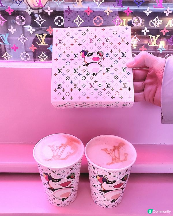 LOUIS VUITTON x MURAKAMI Cafe 