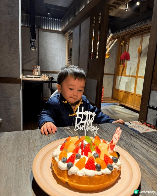 觀塘炑八親子餐單，有適合小朋友食嘅食物， 又有兒童遊戲室畀小...