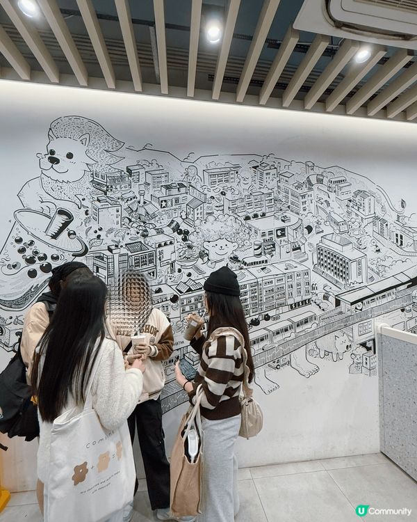 經開觀塘點都要買返杯花斑茶社😚 貪佢無論係賣相，還是味道，都...