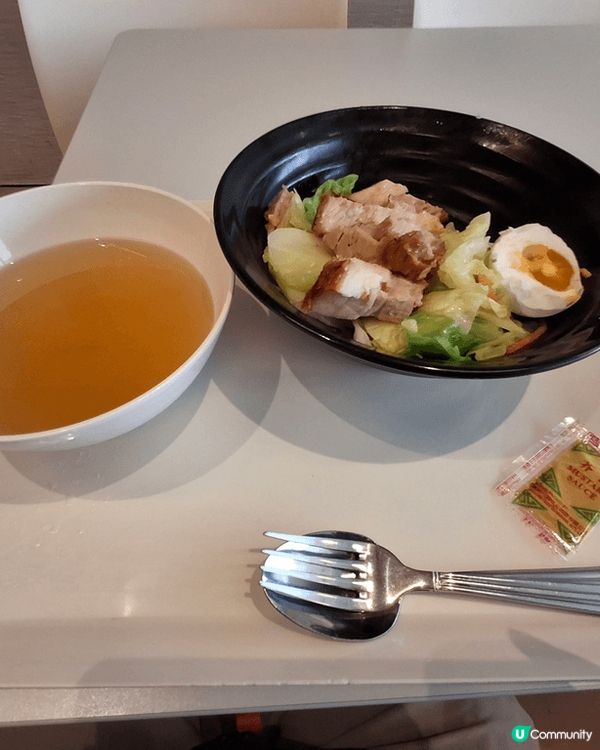 #人人生日快樂＊＊，有糕點，有喜歡的紅霉，有燒肉咸蛋飯，新年...