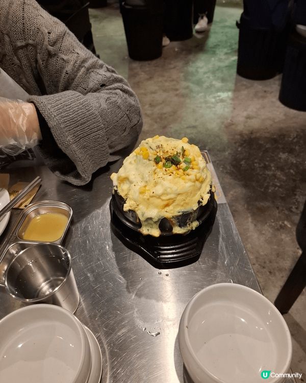 朋友生日，一起吃盆采和生日蛋糕真是開心。