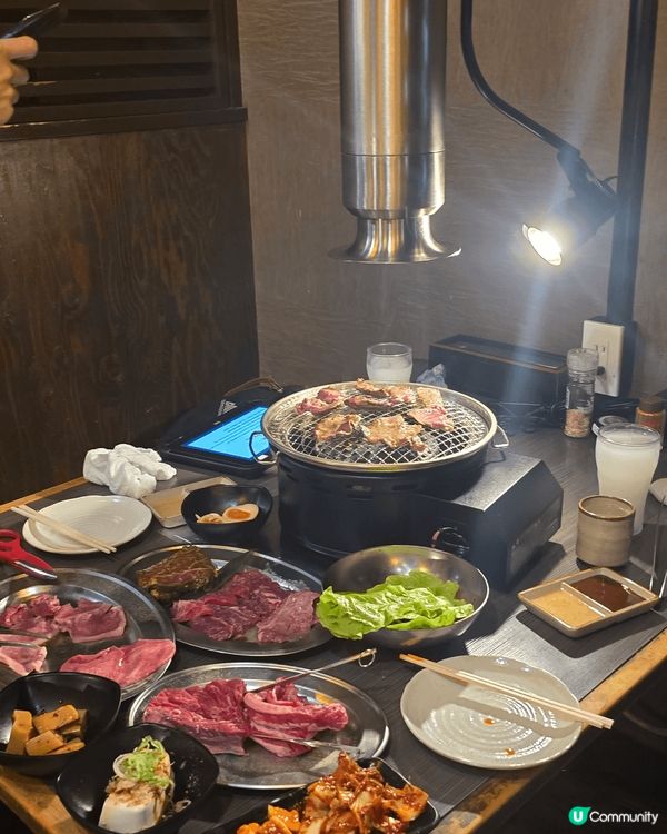 去旅行梗係要錫住自己，食得好啲，食得豪啲。烤肉甜品一樣都唔可...
