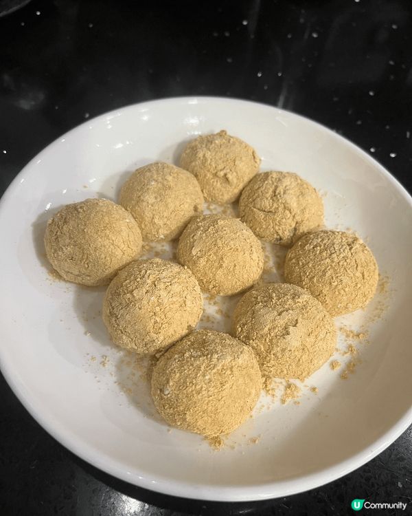 新年當然想約朋友見見面食餐飯啦，今次朋友同我去佐敦樓上一間打...