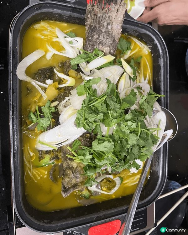 新年當然想約朋友見見面食餐飯啦，今次朋友同我去佐敦樓上一間打...