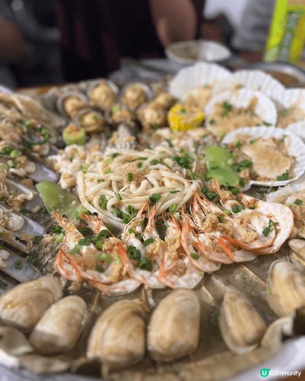 西環任食全飲無限時雞煲之選，仲送海鮮併盤，椰汁雪燕，重點係預...