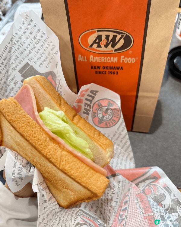 很喜歡食面包、蛋糕，英式鬆餅、再加上一杯咖啡就最正，人人生日...