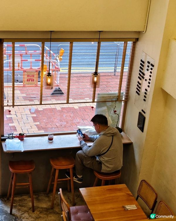 《值得回訪木系咖啡店》