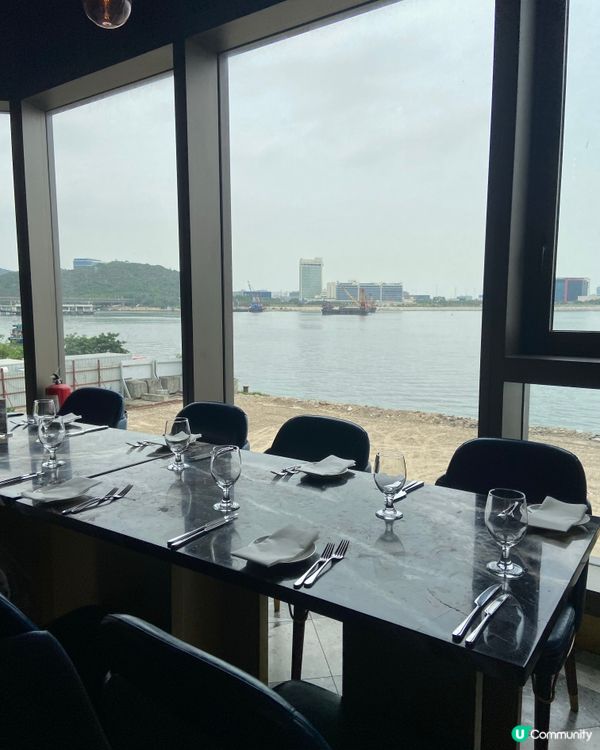 ## 東涌海景嘆扒🥩浪漫約會🥰