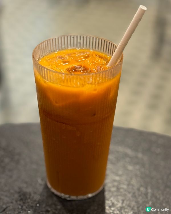 尖沙咀地道船麵🍜 泰濃麵午市免加一！超嫩滑海南雞！