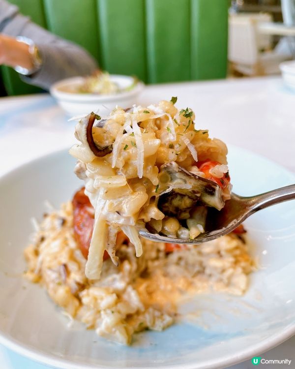 Green Waffle Diner💚 最新開心果甜品