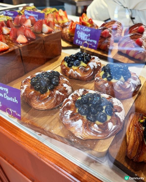 銅鑼灣新開麵包店🥐  勁多款麵包🤤