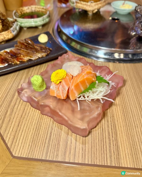 突發！鬧市中有露營風居酒屋！