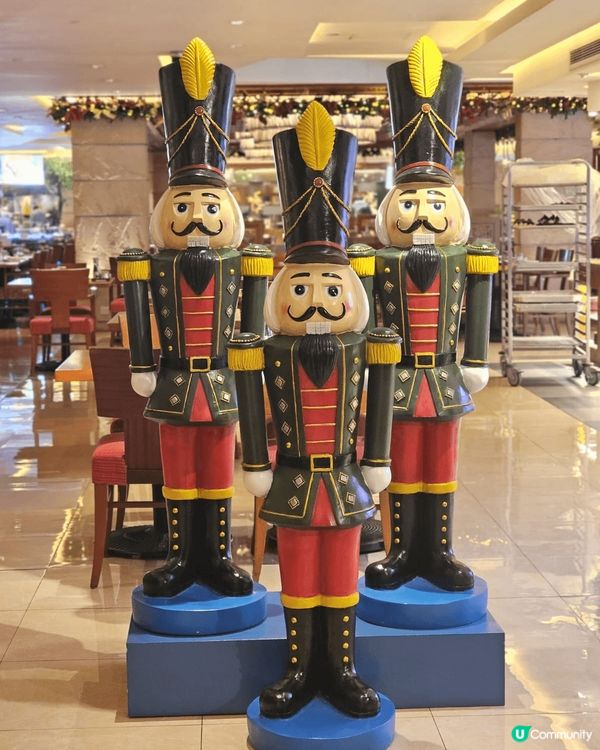 尖沙咀香格里拉酒店充滿聖誕氣氛，真的忍不住要打卡影相，感受濃...