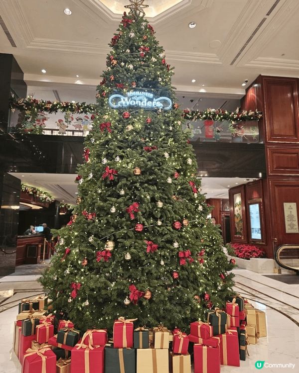 尖沙咀香格里拉酒店充滿聖誕氣氛，真的忍不住要打卡影相，感受濃...