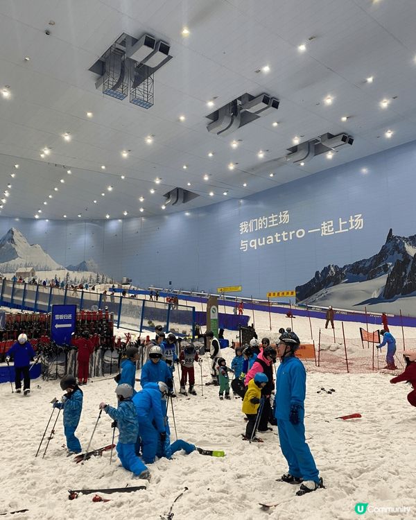 聖誕打卡熱點梗係廣州融創茂去滑雪啦！坐4小時直通巴直接到達商...