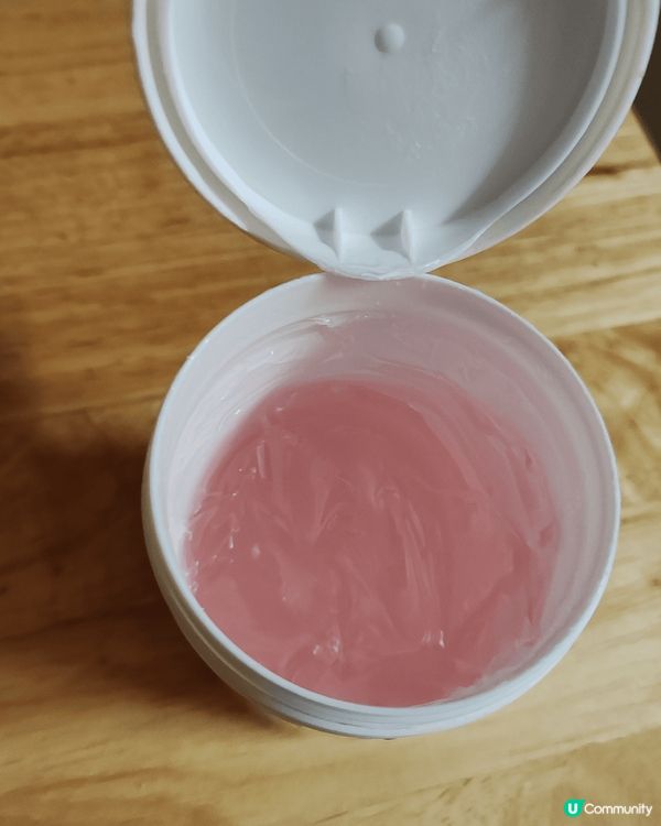 Bio-Oil®滋潤凝膠是一種水包油的乳液，具有類似凝膠的稠...