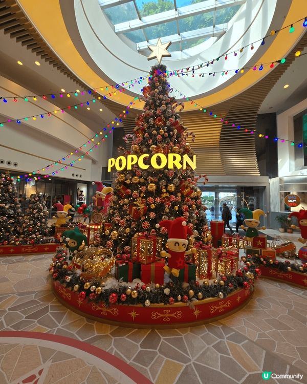 將軍澳Popcorn 商場，聖誕裝飾很美，購物、揾食很多，鄰...