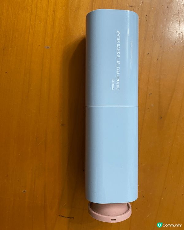 水庫補濕微質酸精華，透明質酸成分即時提升肌膚緊緻彈性，回復昔...