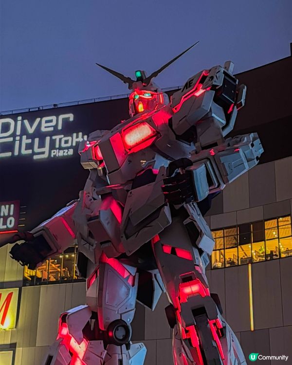 台場打卡必訪！1:1 獨角獸高達變形秀 + 高達旗艦店