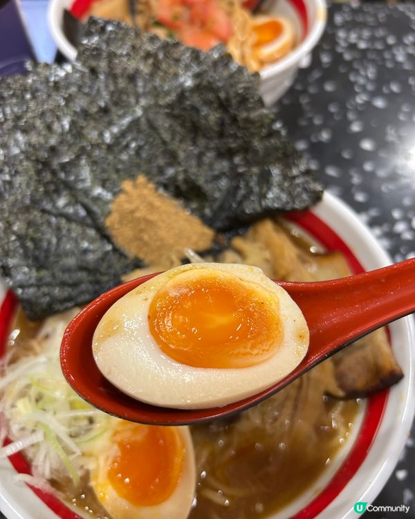 荃灣人氣拉麵🍜  特盛魚介豚骨拉麵，滿足你嘅胃！