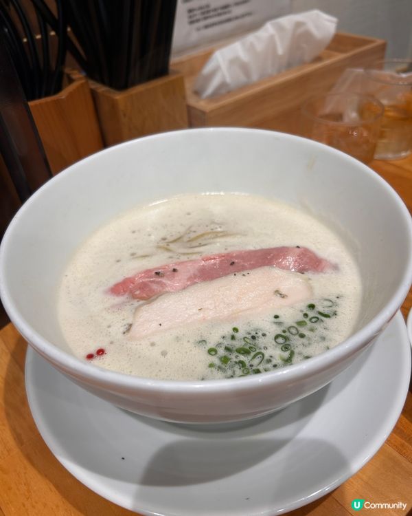 融入西式風格的拉麵店