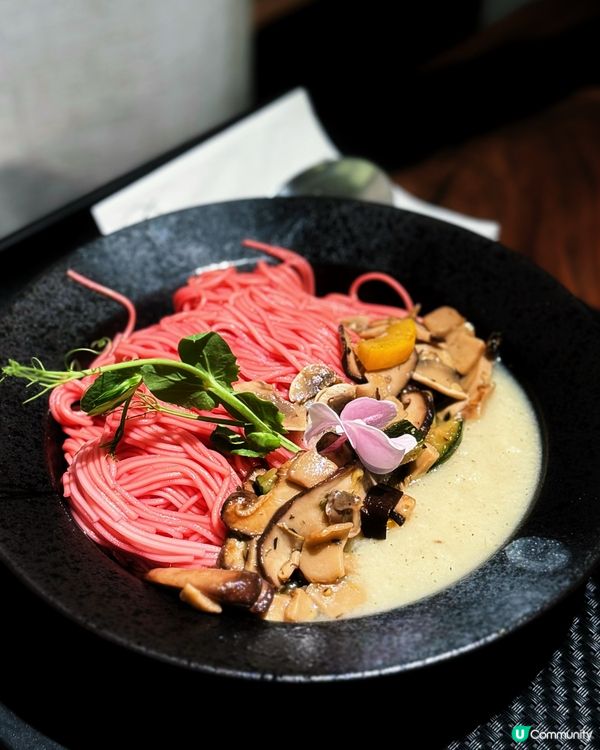 灣仔素食新寵🌱 簡約心寧治癒空間！看書好地方！食物打卡！