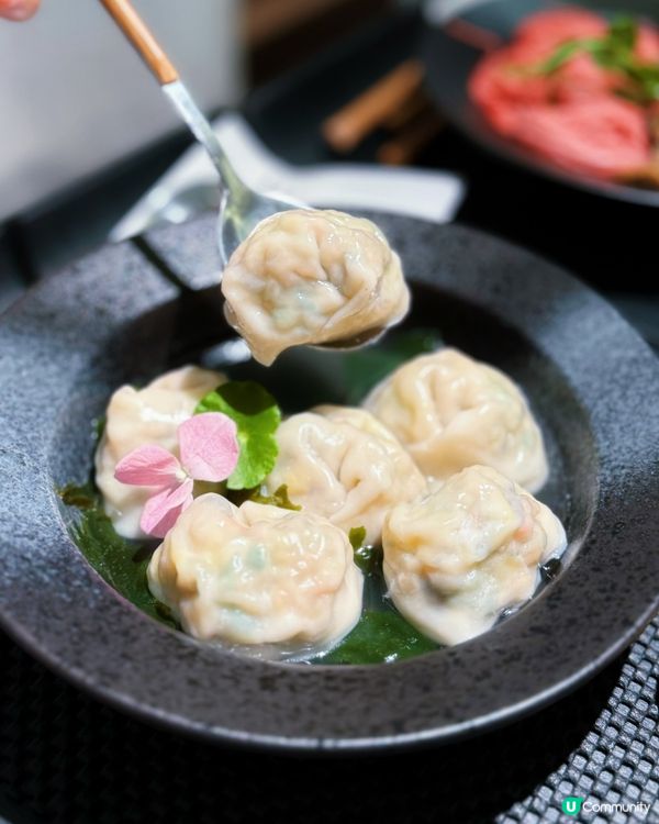 灣仔素食新寵🌱 簡約心寧治癒空間！看書好地方！食物打卡！