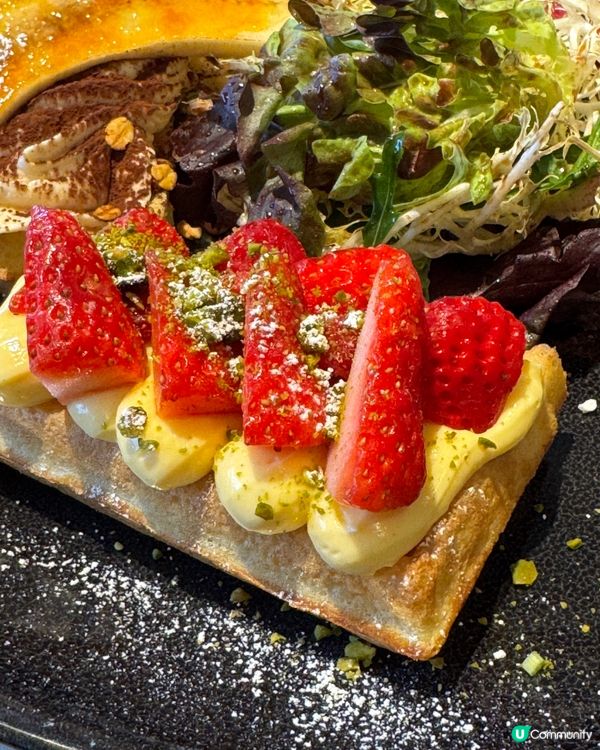 歎塊 pizza . 放 半天假 