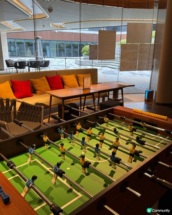 歎塊 pizza . 放 半天假 