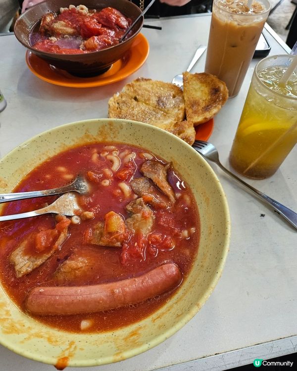 中環出名既大排檔😋勝香園