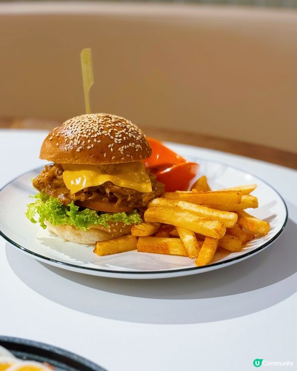 啟德體育園新餐廳打卡 🏀😋必試窩夫！pizza超足料！