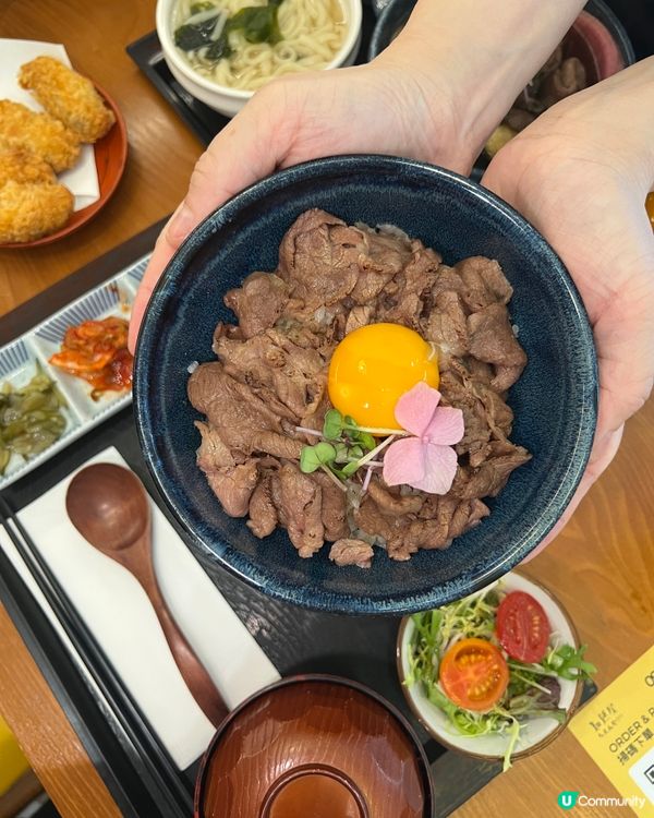 中環｜日系秘製半熟玉子牛丼🐮｜日式治癒感小屋🍀