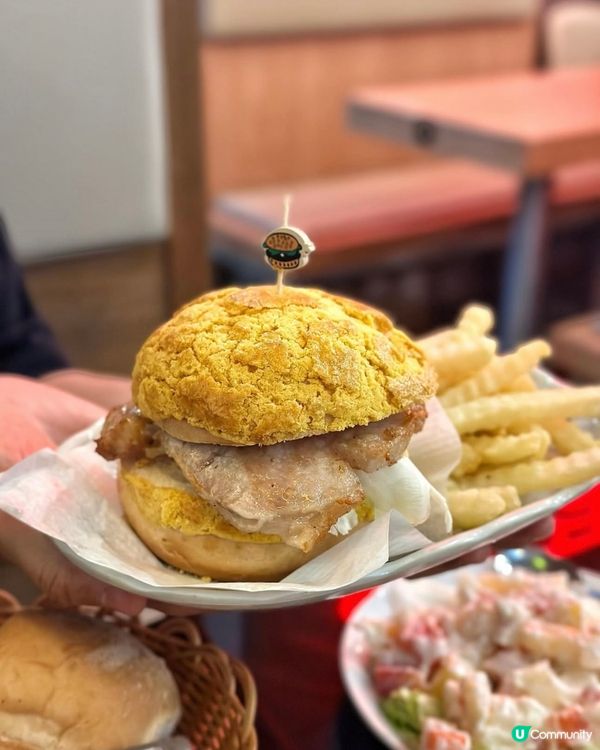 金翠茶記懷舊風 ☕️  抵食夾大件😋