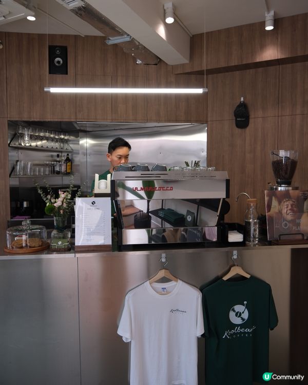 Music & coffee vibes ☕️