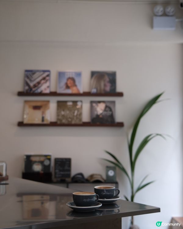 Music & coffee vibes ☕️