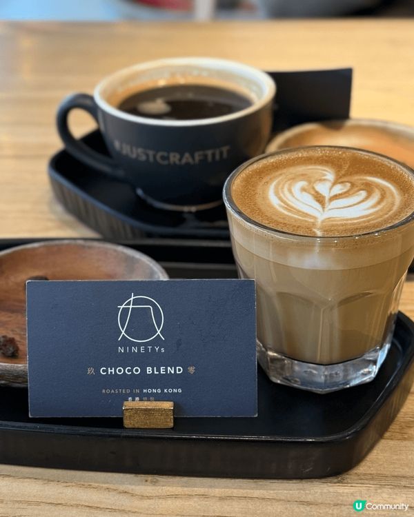 新年隨意走進了一間Lee garden裏的coffee sh...